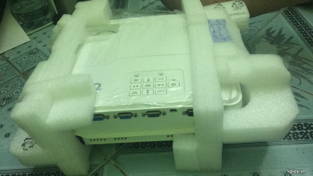 Máy chiếu MX525 BenQ mới 100% - 1