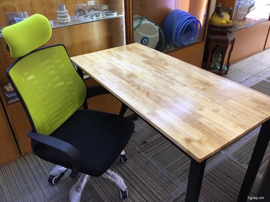 Ghế chân xoay có tựa đầu - 3