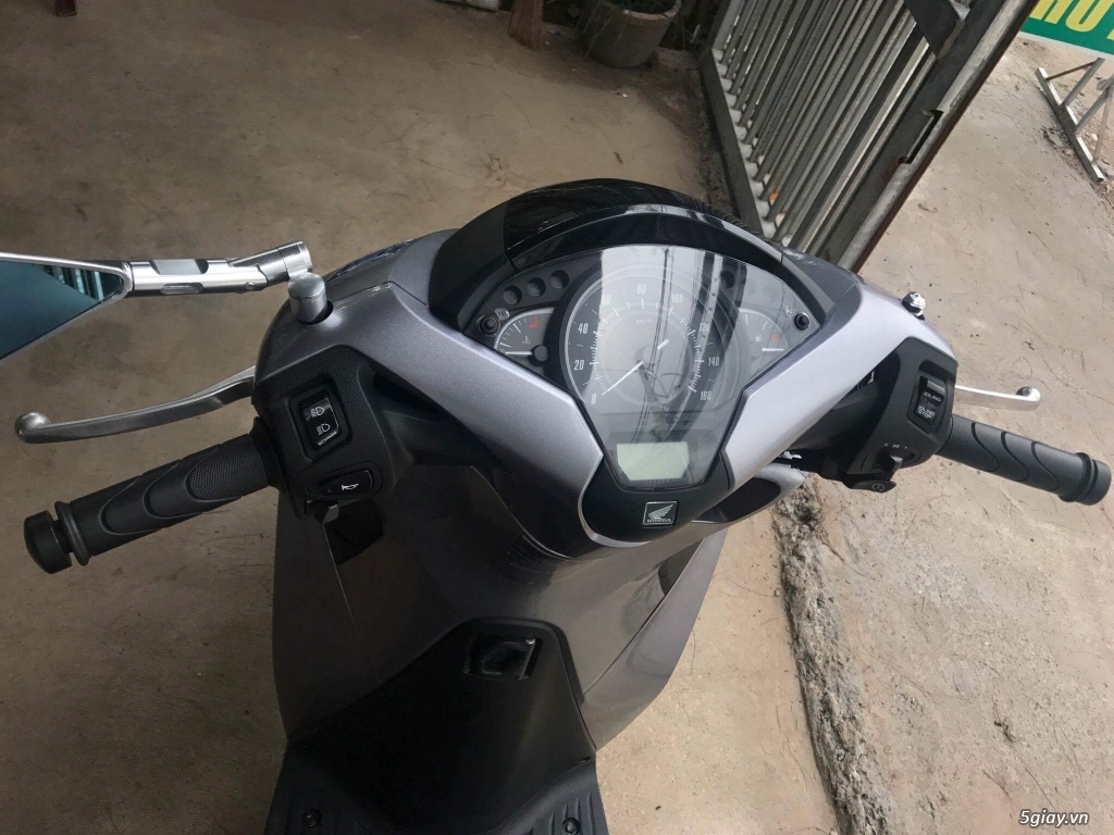 Bán Sh 150i ABS 2017 Bạc Xám Bstp vip keng 98% - 2