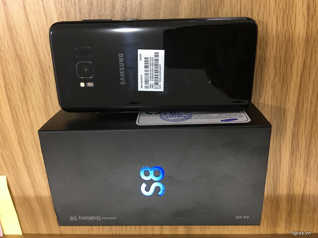 Cần bán: Samsung Galaxy S8 chính hãng trưng bày 99% - 2