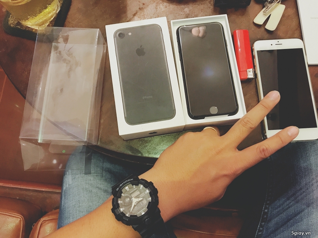 iPhone7 32 đen hàng Mĩ mới 100% 13tr5
