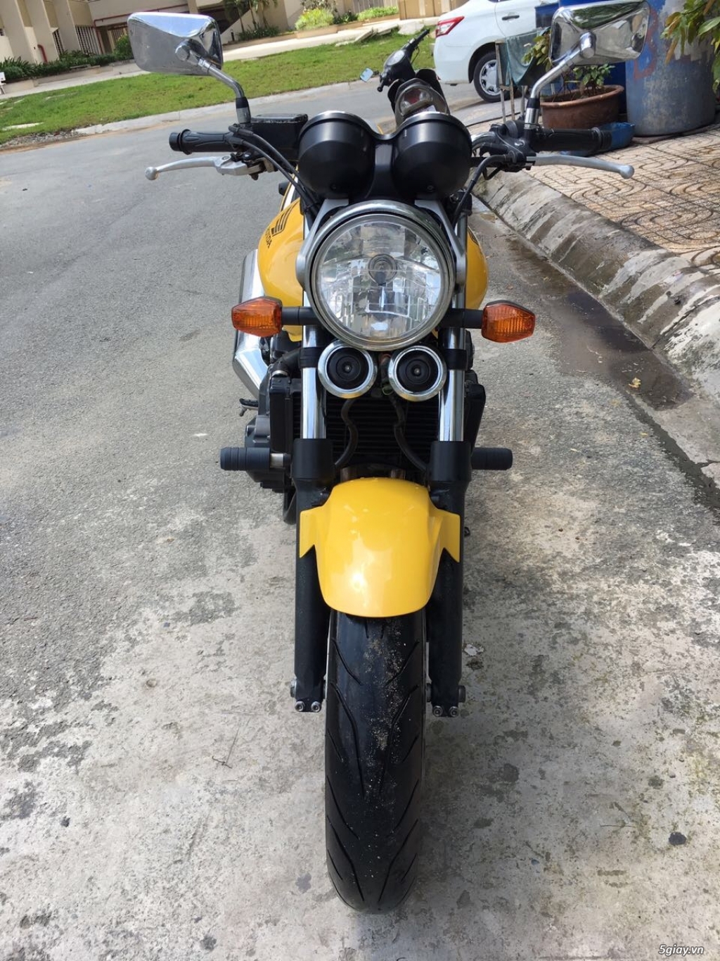 CB400 Revo 2010 - 3