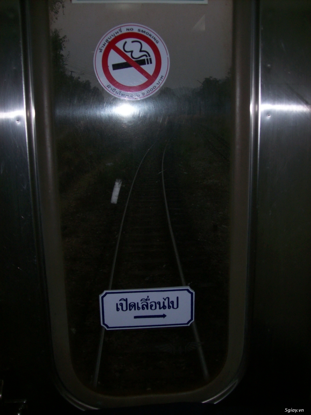 Đi một ngày đàng học một sàng khôn.