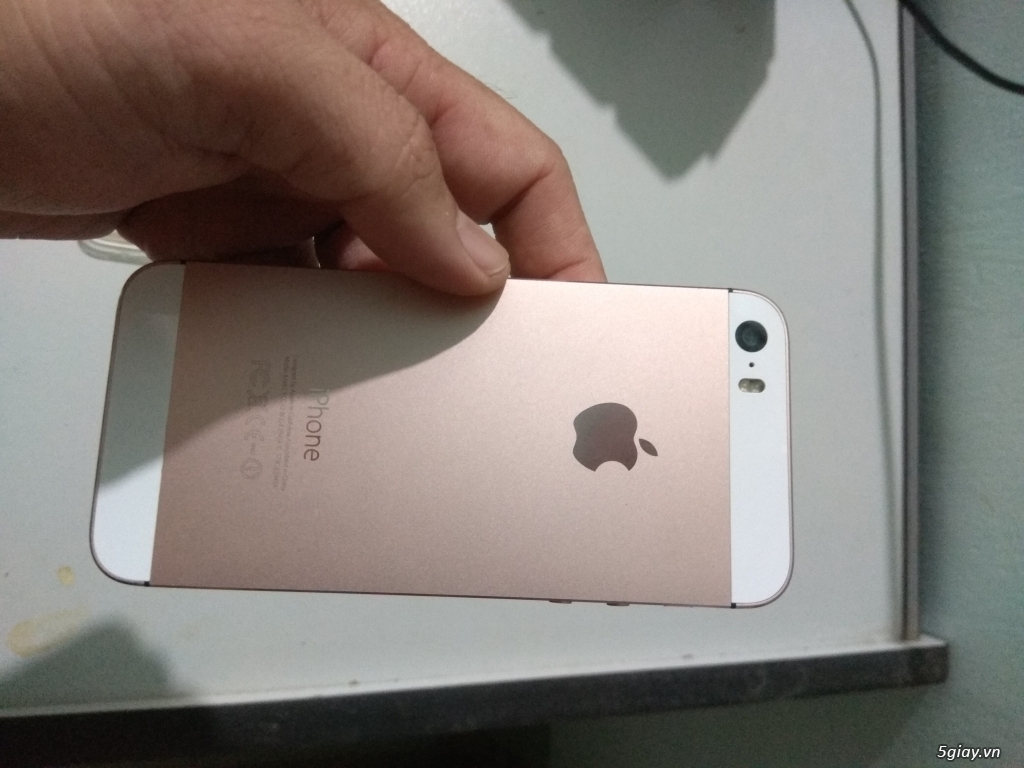 Iphone 5s quốc tế 16G màu hồng đẹp như mới
