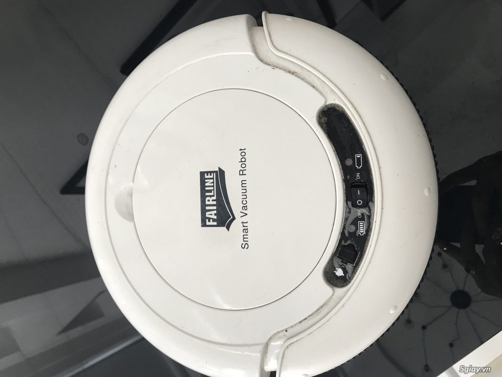 Thanh lý tủ gỗ và Robot hút bụi - 1