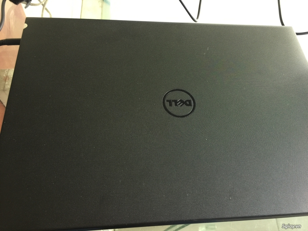Cần bán Laptop Dell I3 - 500U, Ram 4G,HDD 500Gb vừa hết bảo hành - 17