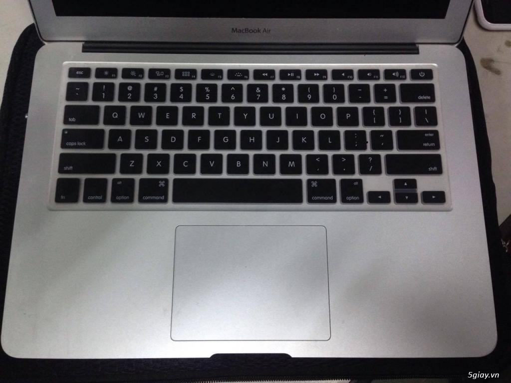 Macbook Air 13 inches 2014 MD760 I5 1.4Ghz - 4G - SSD 128G - Pin 4h - 3