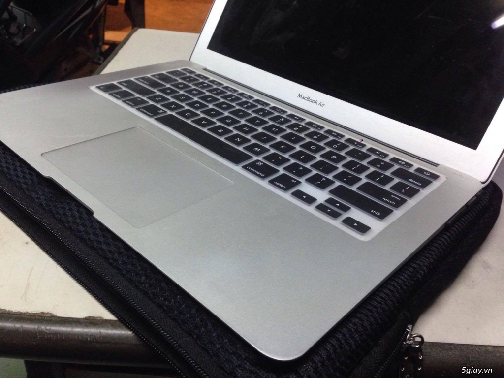 Macbook Air 13 inches 2014 MD760 I5 1.4Ghz - 4G - SSD 128G - Pin 4h - 2
