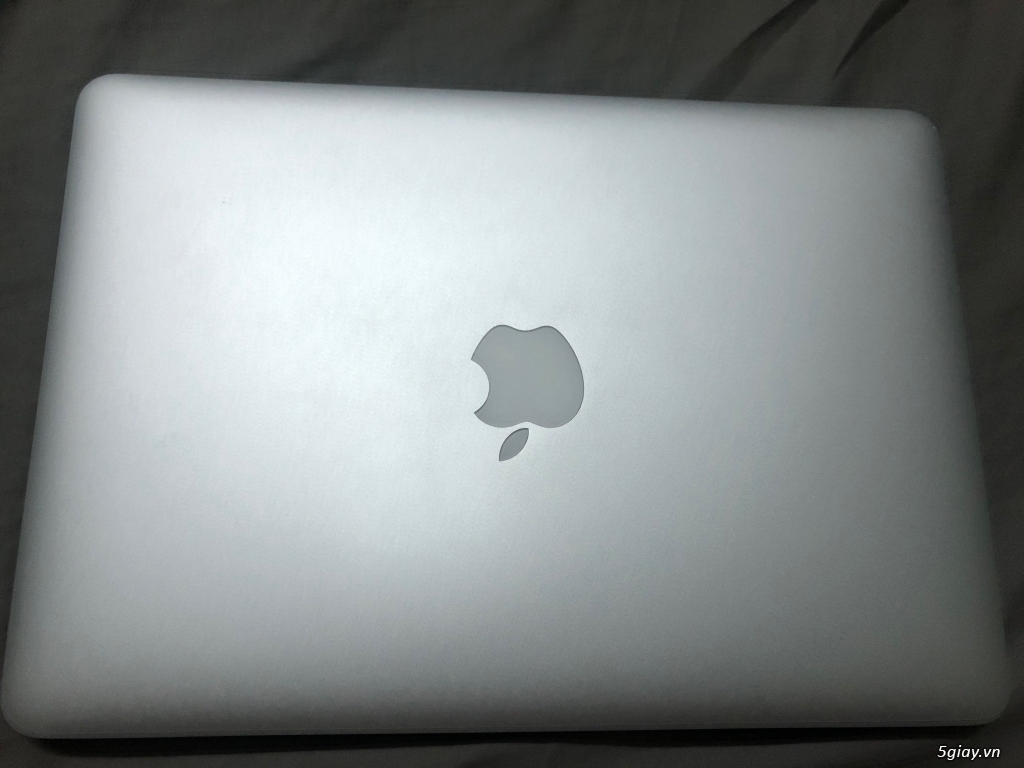 HCM - MacBook Pro retina 13 inch 2015 /i5/8g/256gb 98% còn BH - 3