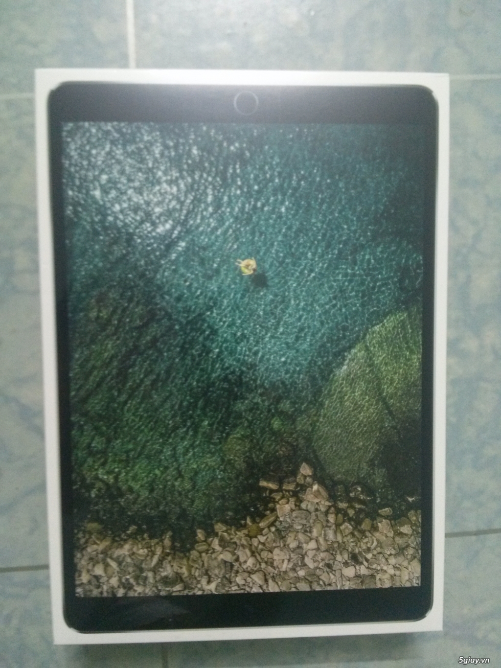 Hàng US...Ipad new 100% 10.5in Wifi + Cellular, 64GB, seal