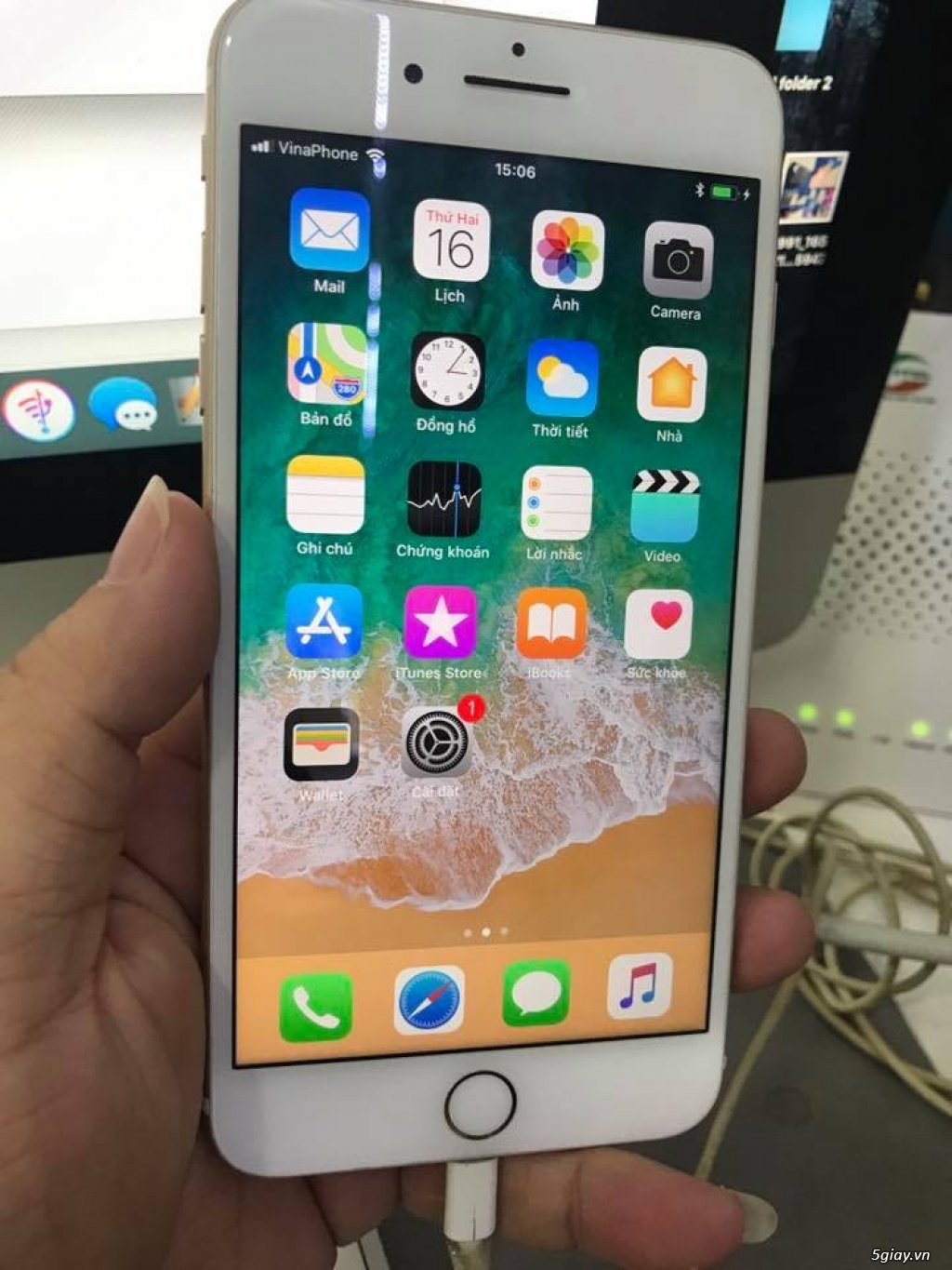 Cần bán iPhone 7 Plus 32Gb Gold, like new, hàng Cty bh 02/2018 - 2