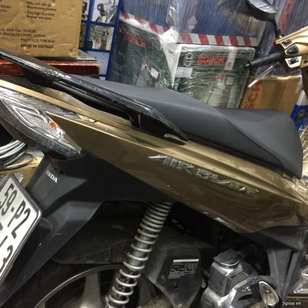 Bán xe Honda AirBlade 125cc, 2016, xe nữ ít đi, 1 đời chủ, giá tốt - 1