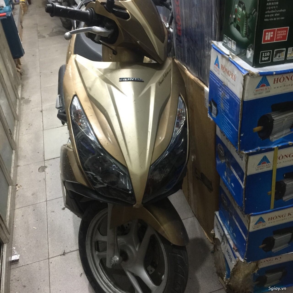 Bán xe Honda AirBlade 125cc, 2016, xe nữ ít đi, 1 đời chủ, giá tốt - 2