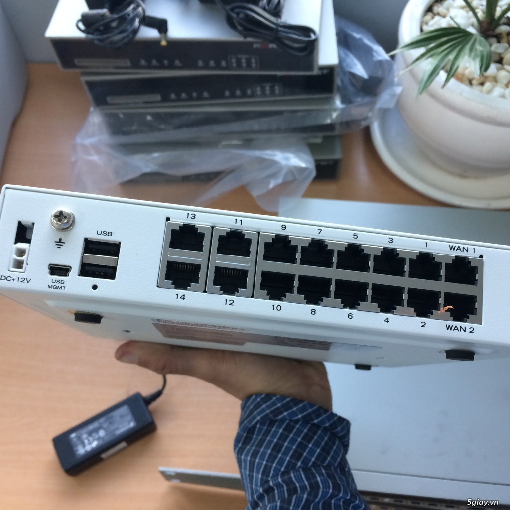 SERVER IBM/FIREWALL/MÁY HP/MÁY CHIẾU - 3