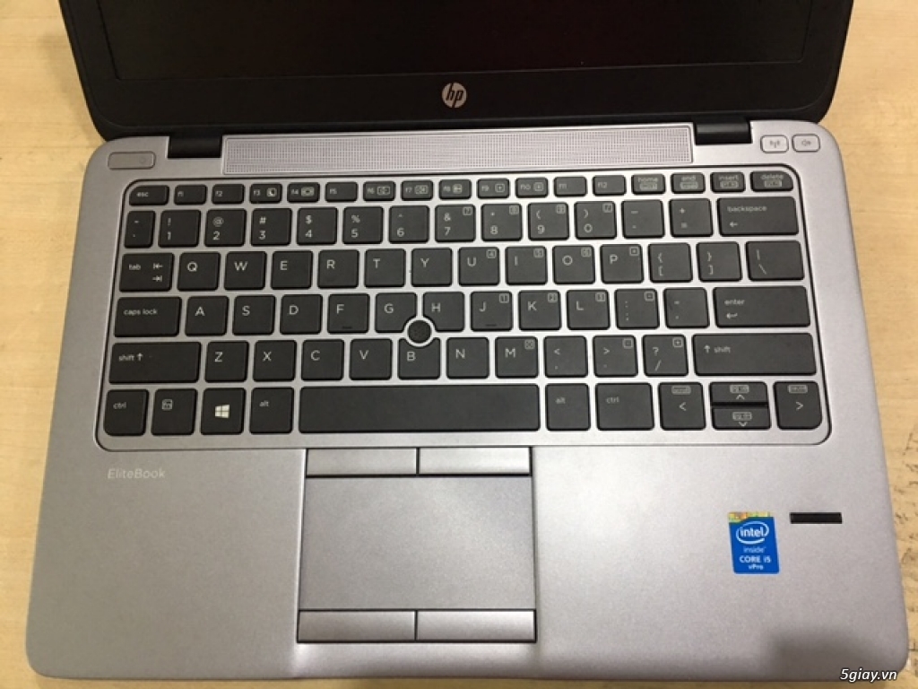 Laptop HP Elitebook 820 G3 Core I5 U5300  Ram 8GB HDD 500GB Like New