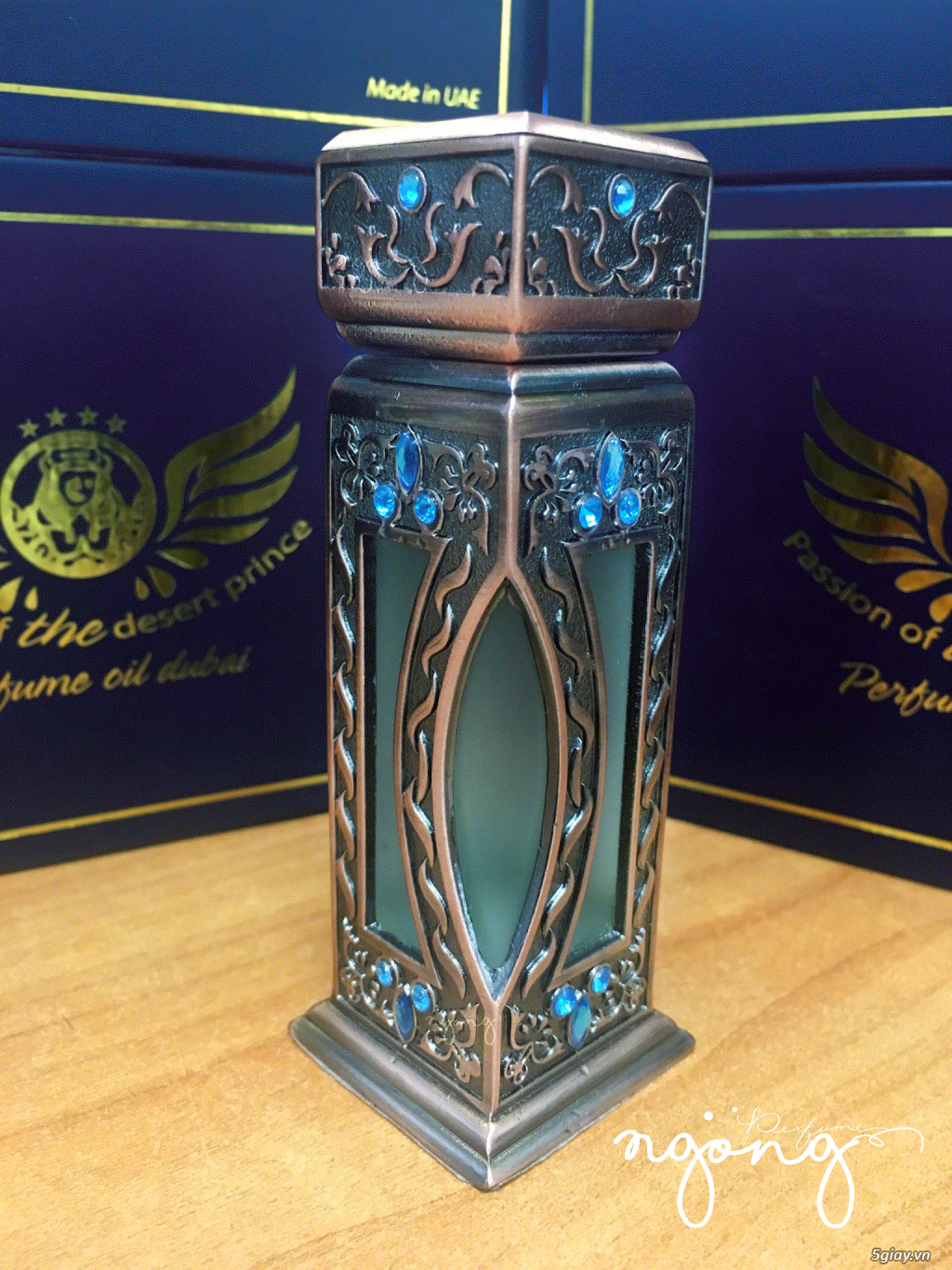 Quà tặng 20.10 sang chảnh , hàng xách tay còn 4 chai giá iu thương - 24