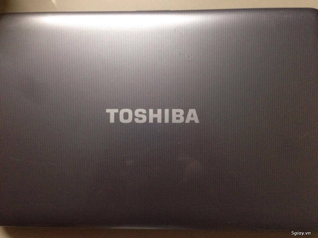 Cần tiền Bán gấp laptop Toshiba L855-s5405 Core i3 3120M – 2.50ghz
