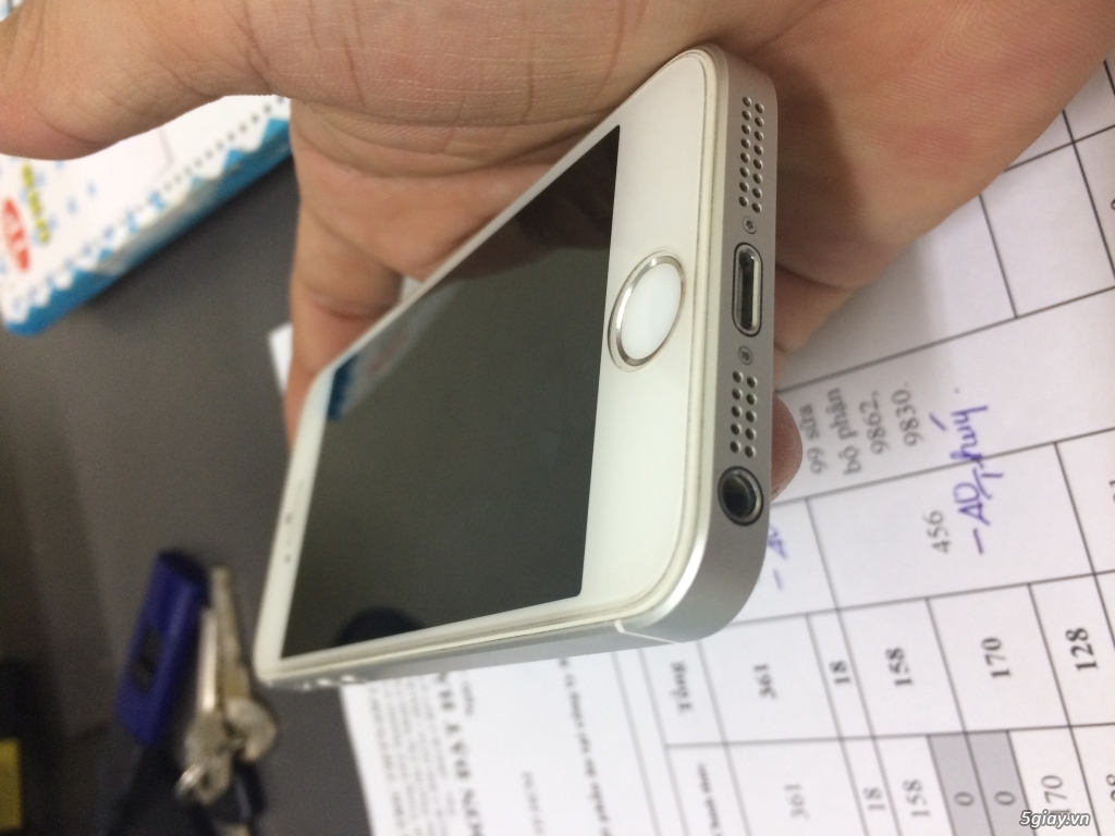 Iphone SE silver 16g quốc tế. - 1