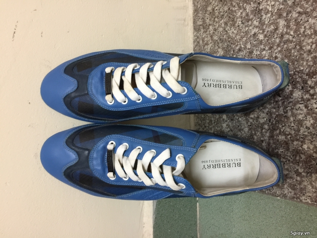 Thanh lý đôi giày nam Burberry siêu cấp, size 43, mới 95%. - 1