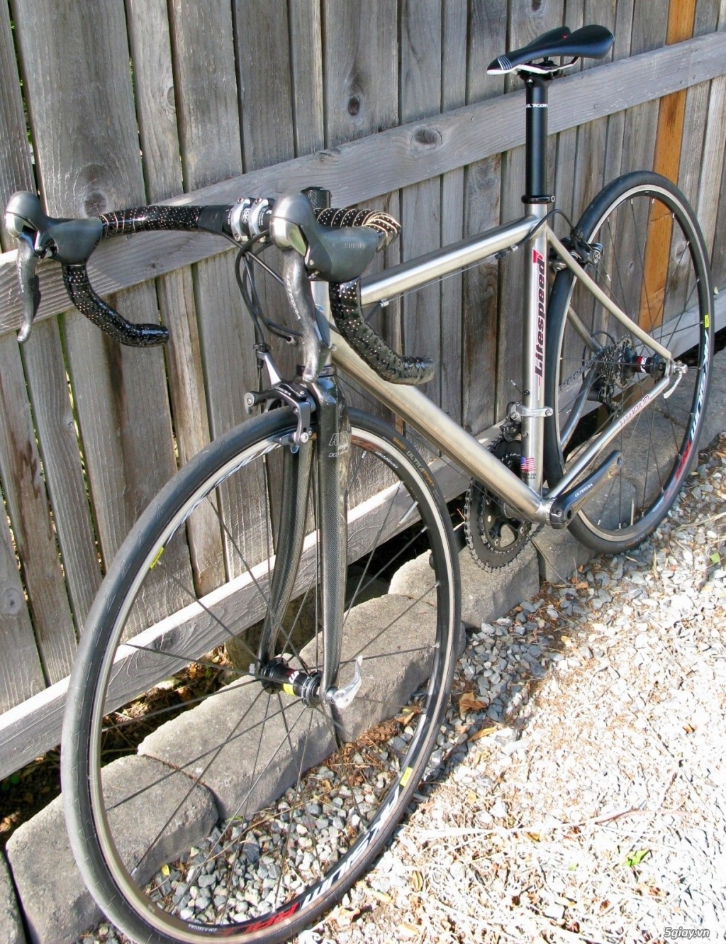 Xe đạp đua 700c tiatanium Litespeed USA - 2