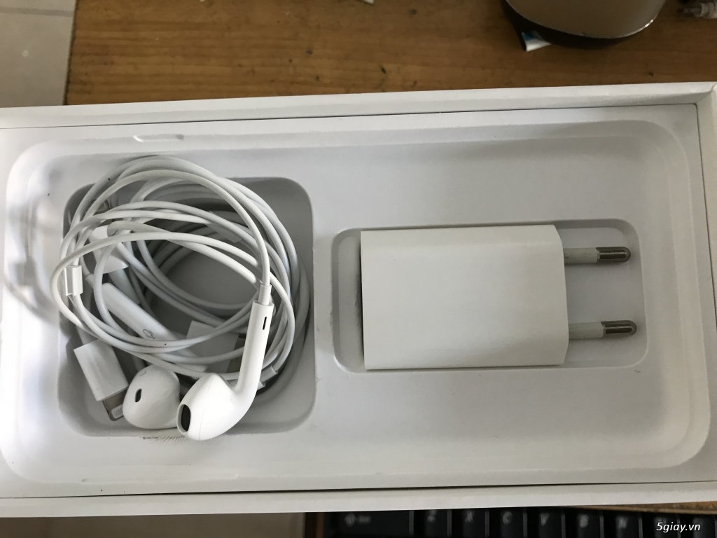 Iphone 7plus hồng 128 QT VN full box - 2
