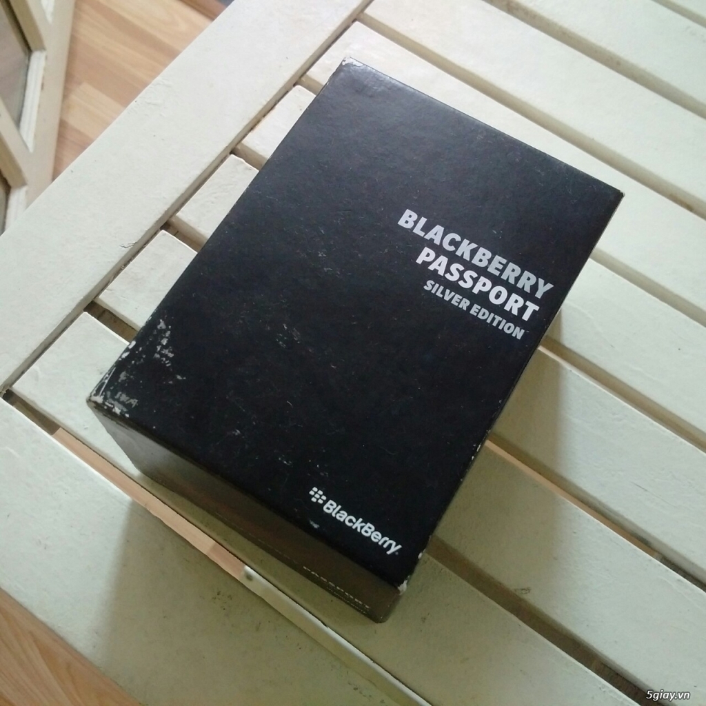 BlackBerry Passport SE (FULLBOX) - 95% - 2