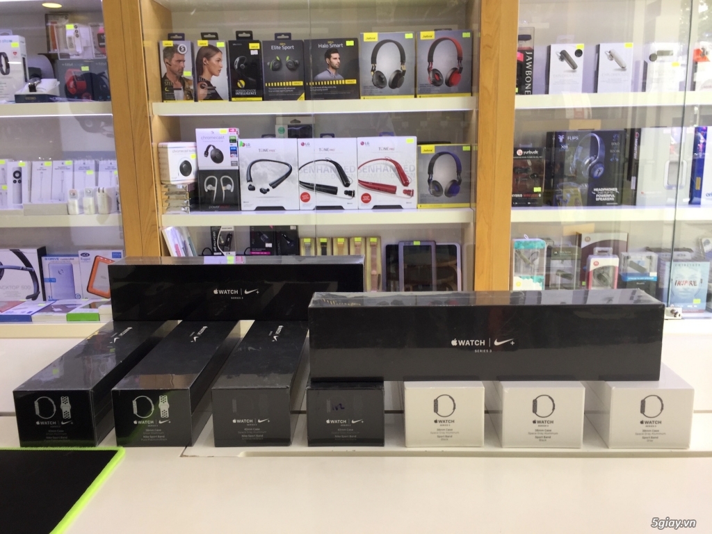 Apple Watch Series 3: 8.590k, đủ màu+size, dây sport nike - seal hộp chưa active bảo hành 12th - 9
