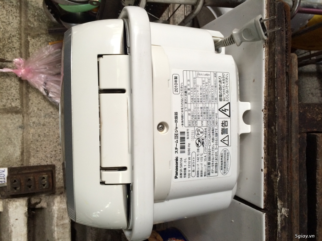 Nồi cơm Panasonic 1l có cốc nước - 4