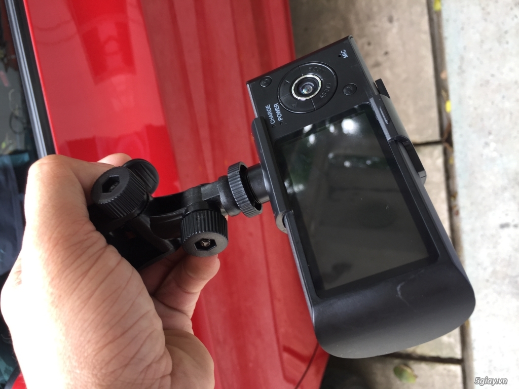 Thanh lý camera hành trình x3000 - 2