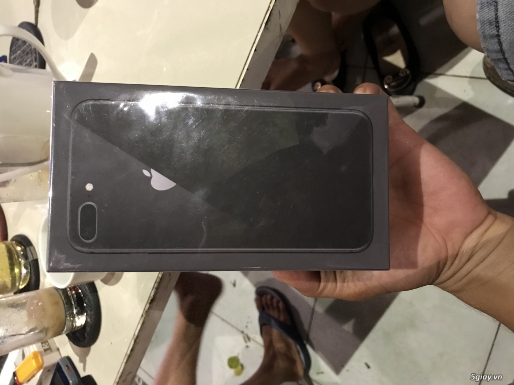 iPhone 8 plus 256G black new