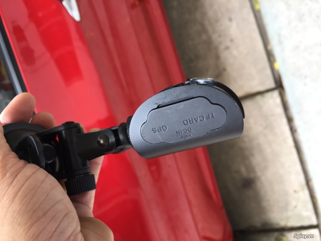 Thanh lý camera hành trình x3000 - 1