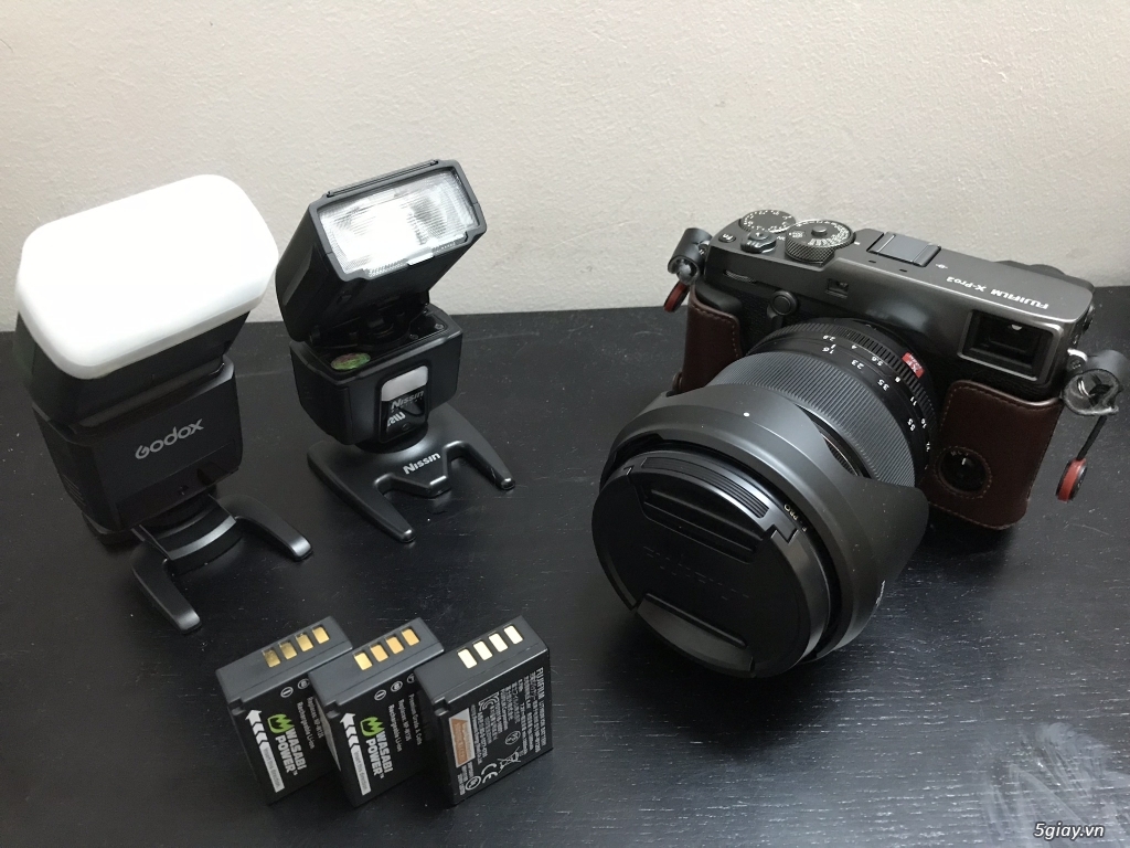 Fuji X-Pro2 Graphite + Lens 16-55 2.8R WR