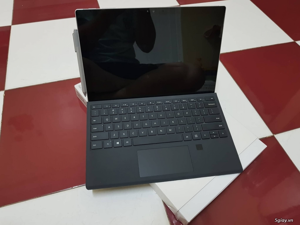 Surface pro 4 còn bh 7/2018 tại Mac24h + bàn phím vân tay - 2