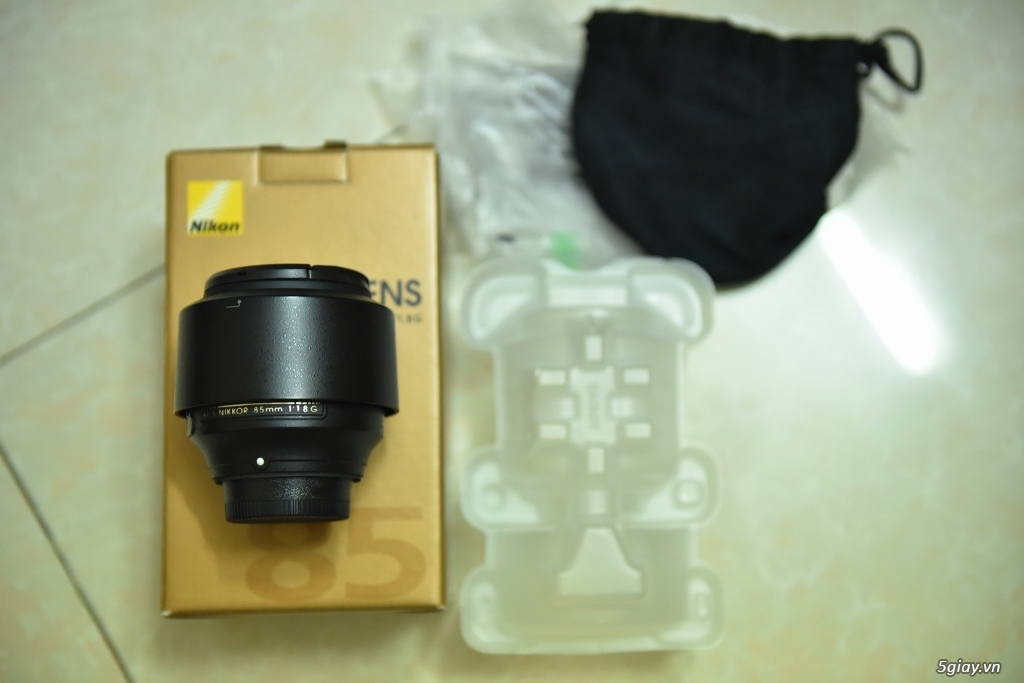 [tphcm] Cần bán lens Nikon 85f1.8g - 1