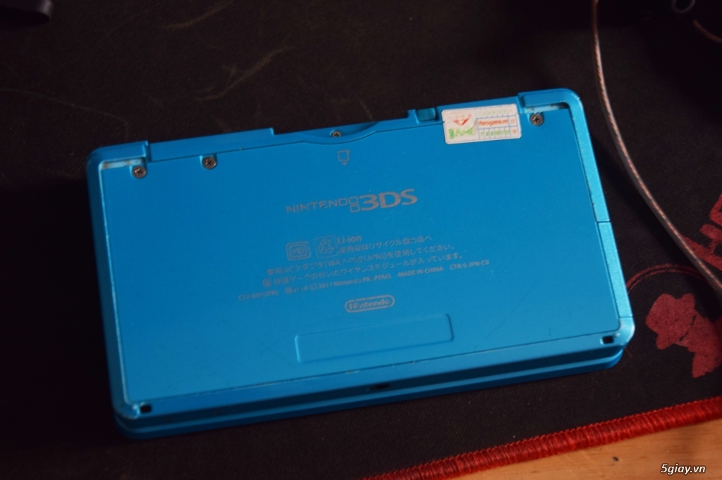 Cần bán gấp 1 máy nintendo old3ds limited edition - 3
