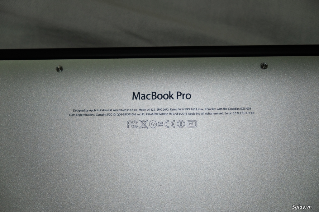 Macbook Pro Retina 13.3” 2013 i7 3.0 GHz – RAM  8G – SSD 256G (Fullbox