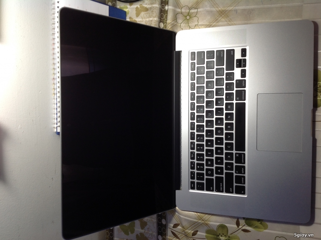 Cần bán MacBook Pro (Retina, 15-inch, Mid 2015) corei7-Mới 99%- Còn BH - 2
