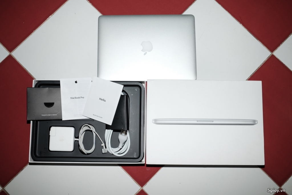 Macbook Pro Retina 13.3” 2013 i7 3.0 GHz – RAM  8G – SSD 256G (Fullbox - 2