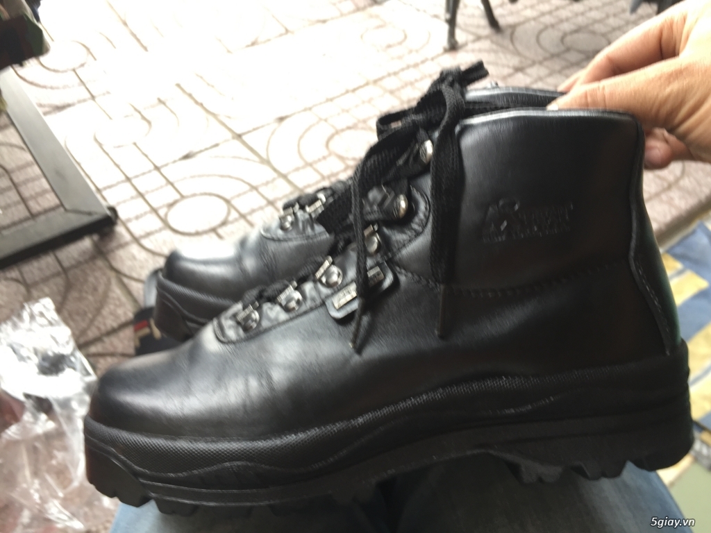 Giày boots MountainGear size 40 mới 95%. - 1