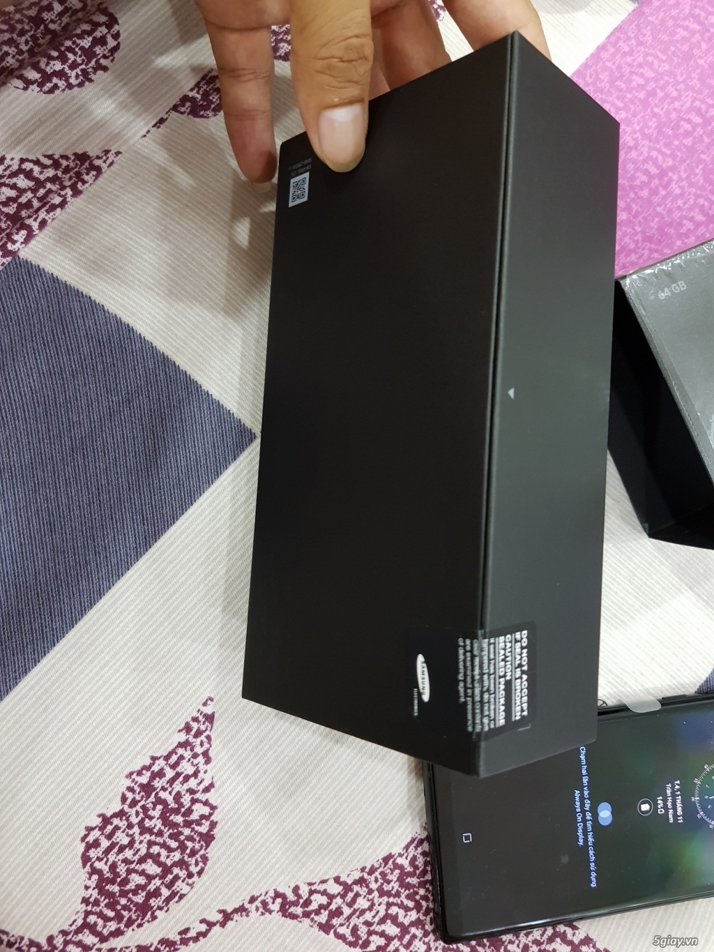 Note 8 chính hãng, đen 2sim, chưa sạc dù chỉ 1 lần - 4