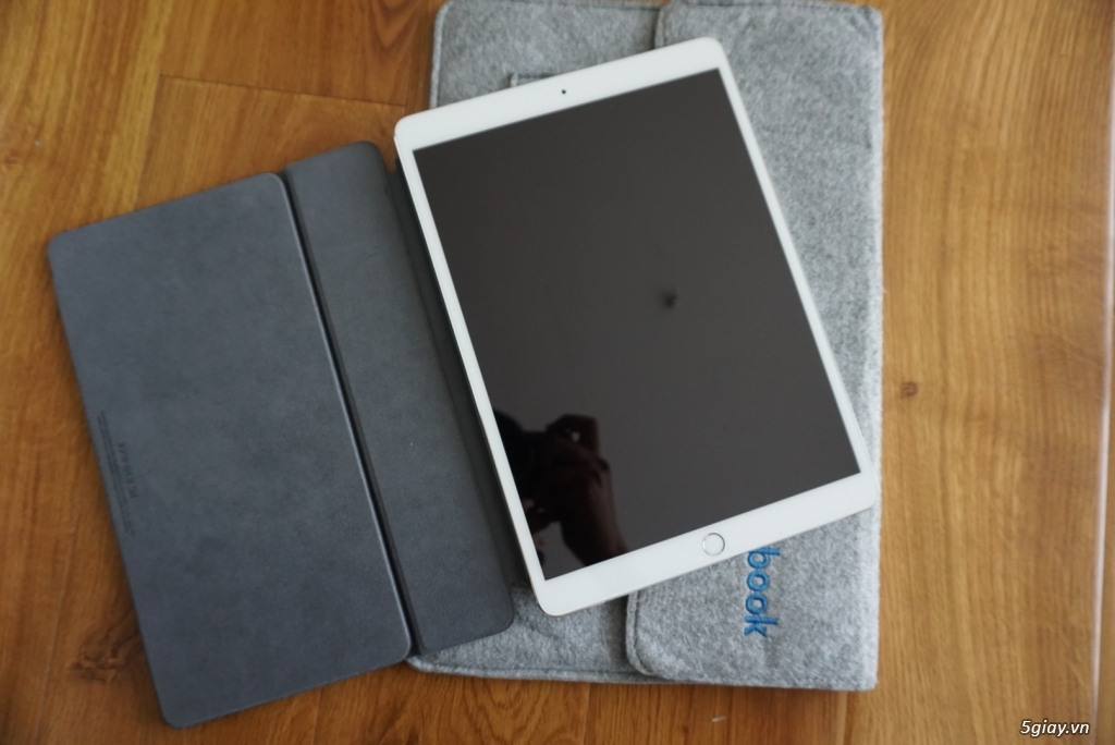 [HCM] Cần Bán iPad Pro 10.5 4G 256GB Full Phụ Kiện Full Box - 1
