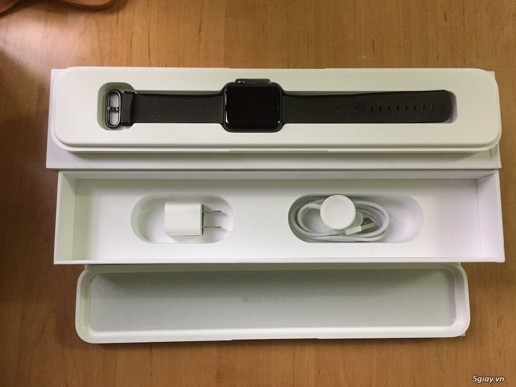 Apple Watch Seri 1 42mm Sport Màu Đen