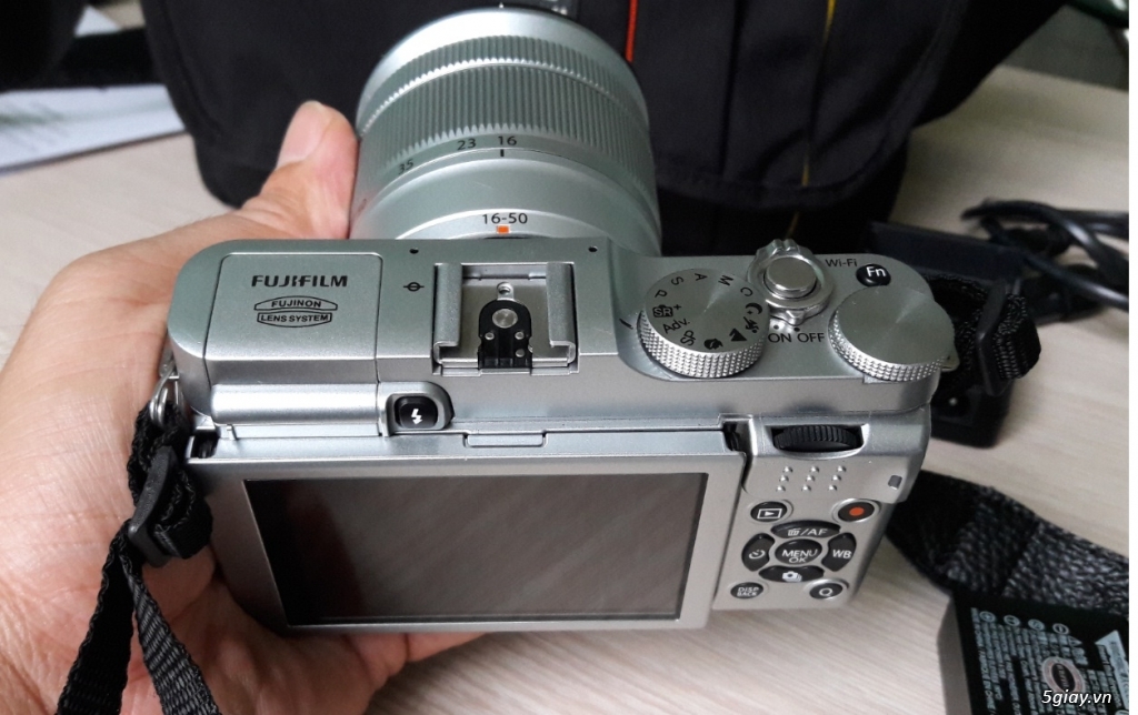 Bộ Fujifilm X-A2 kèm 16-50 ois II. NEW 99% - 3