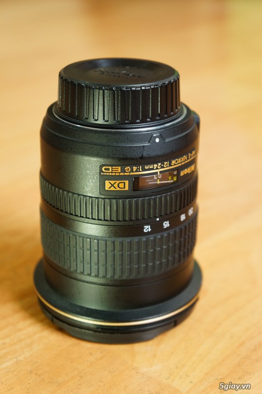 Cần bán 2 lens Nikon: Nikkor AF-S 12-24mm 1:4G ED DX và Nikon 50mm 1.8 - 5