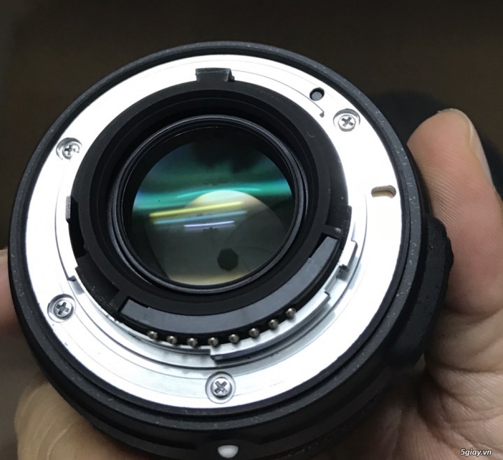 Cần bán 2 lens Nikon: Nikkor AF-S 12-24mm 1:4G ED DX và Nikon 50mm 1.8