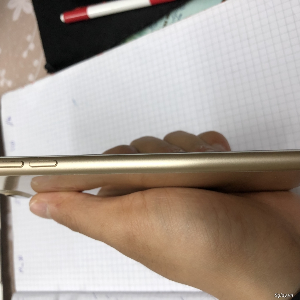 iPhone 7 Plus 128gb Gold và iPhone 8 Plus 64gb Space Gray fullbox 99% - 1