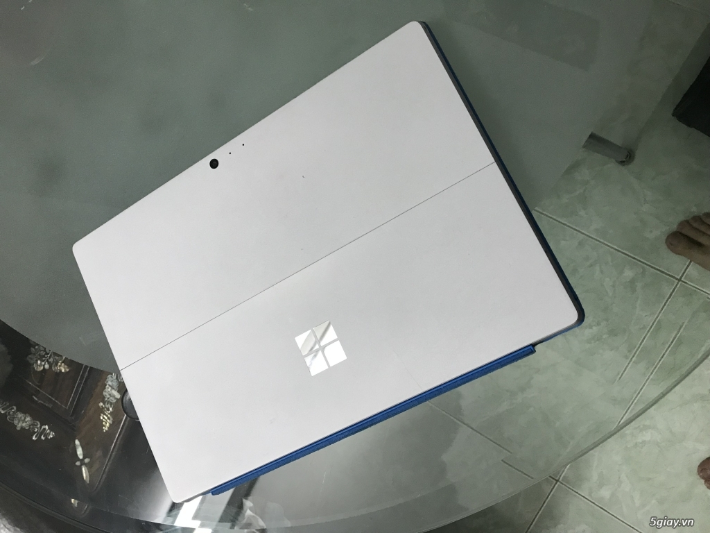 Microsofr Surface Pro 4 - 1