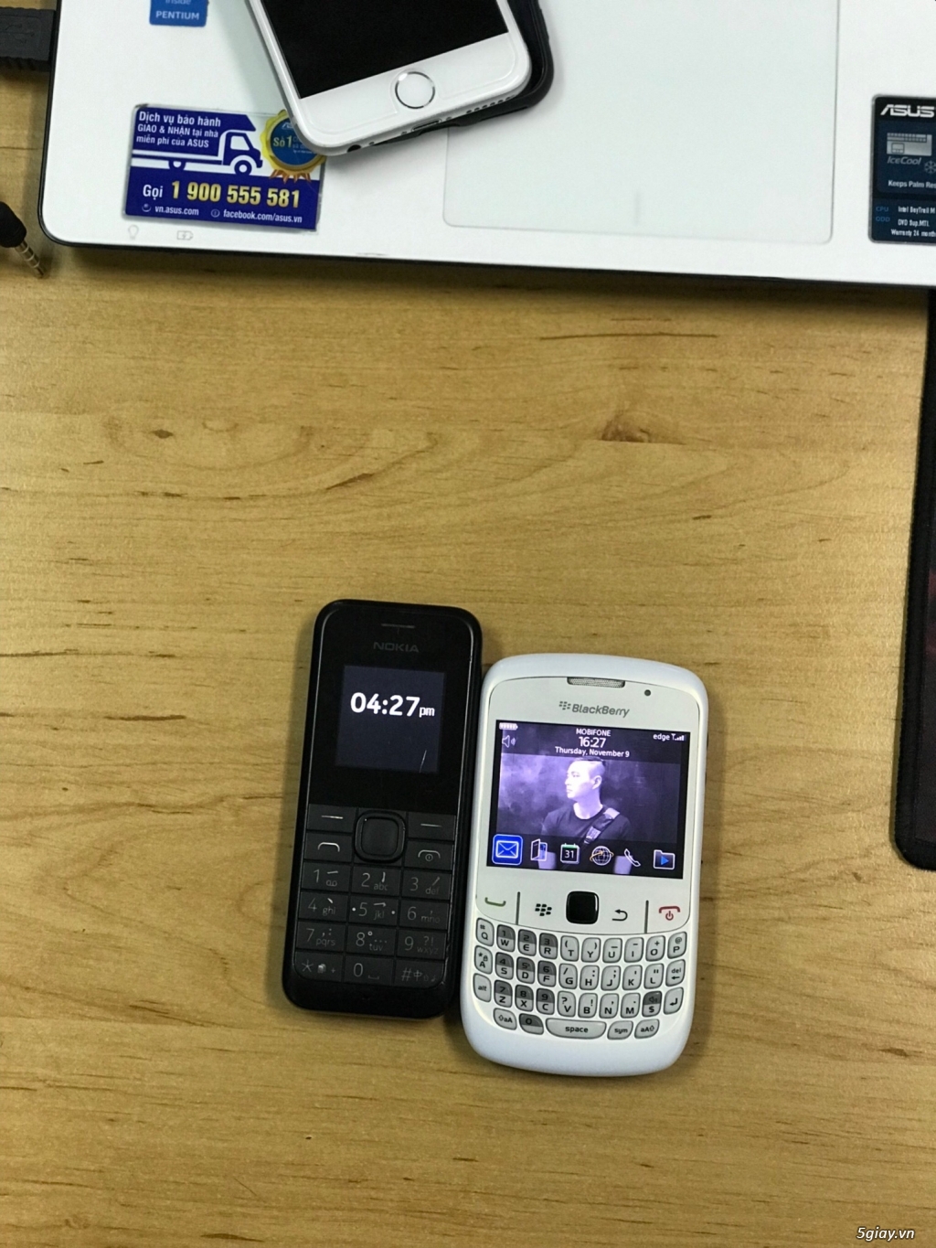 Cần bán blackberry 8520 trắng - 3