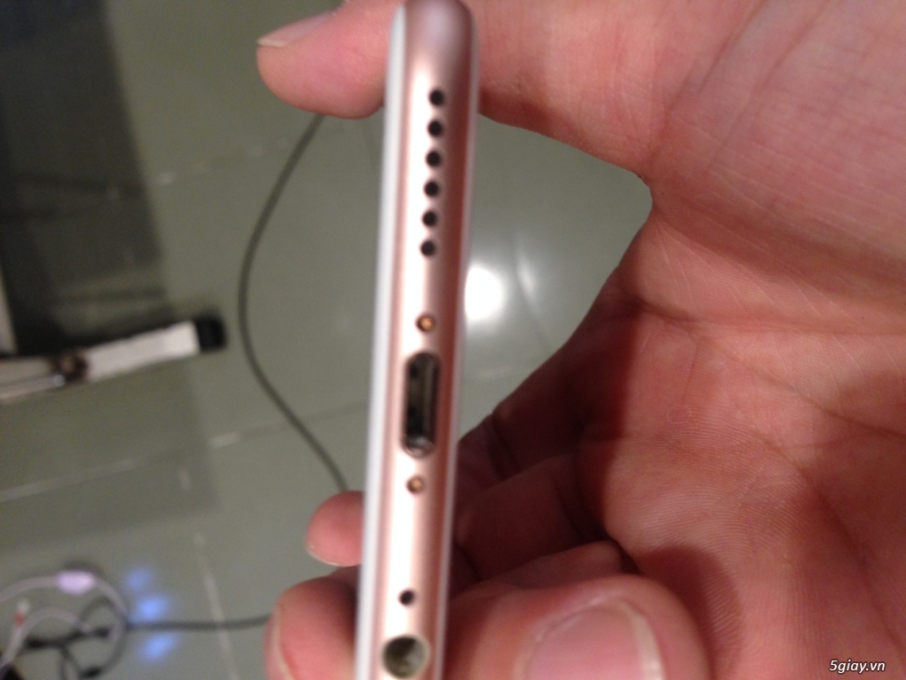 Cần bán IPhone 6s rose gold.