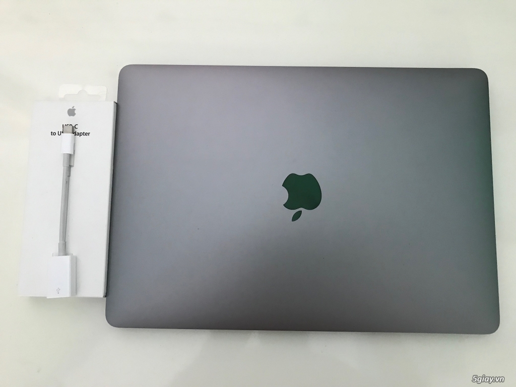 Bán macbook pro 13 2016 non touchbar MLL42